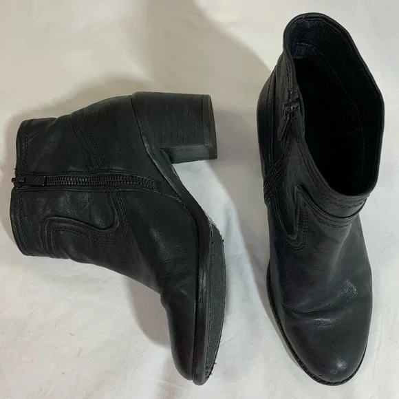 Arturo Chiang Black Leather Boots chunky heel, block heel, zipper, western, 6 - Picture 4 of 16